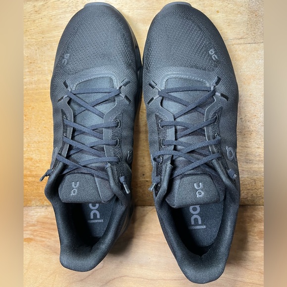 On CloudTilt REFLECTIVE LIGHTWEIGHT Mens Size 9.5 Running Shoes Sneakers Black - Picture 7 of 12